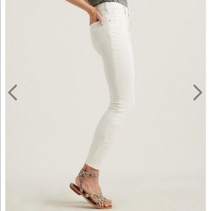 Mid-Rise Ava Skinny Jeans, Lucky Brand, NEW